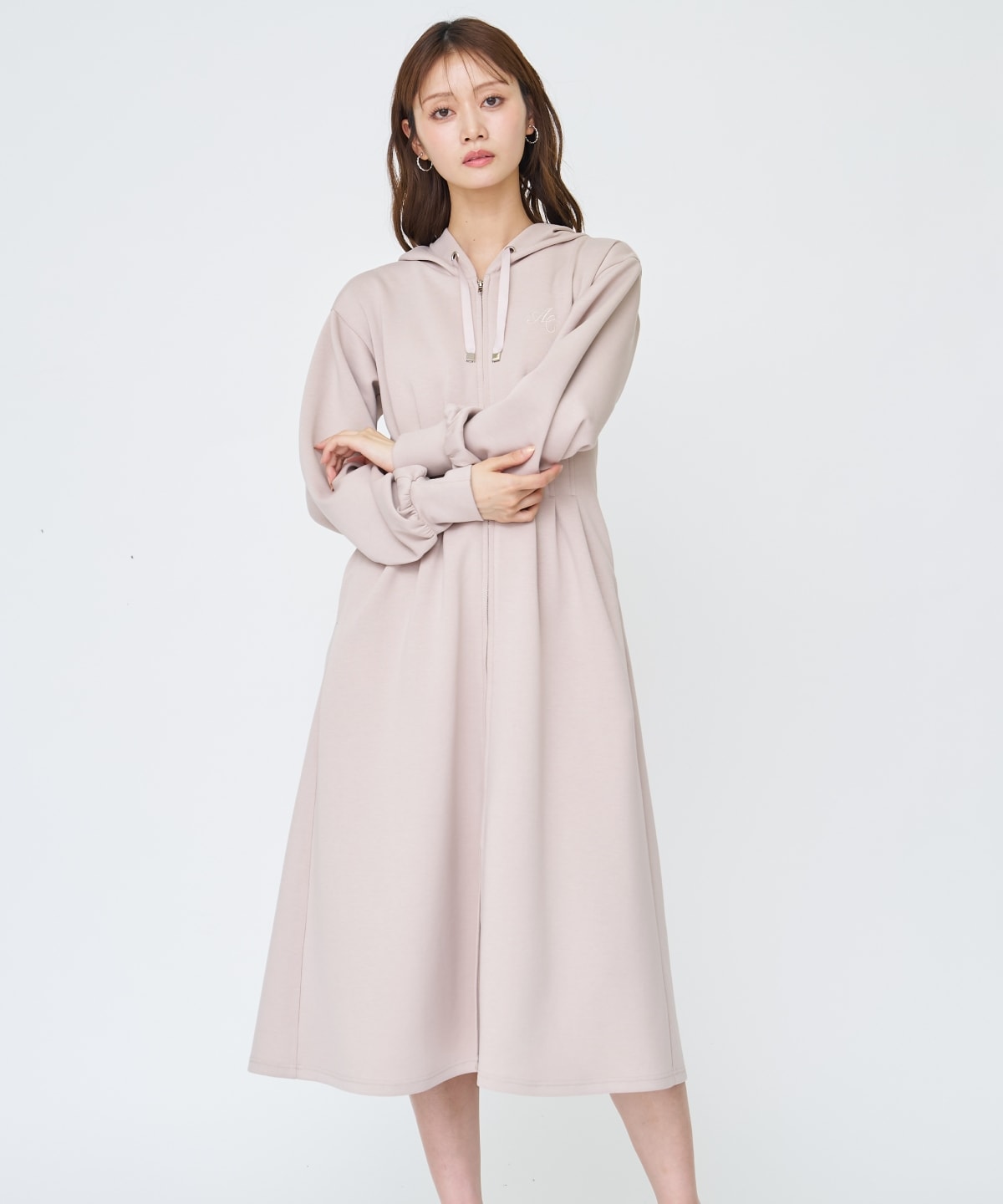 フード付きZIPワンピース
