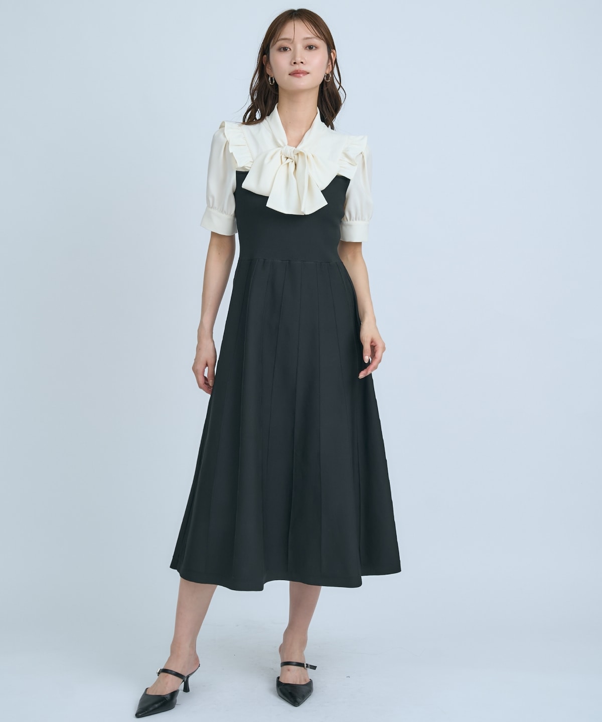 【先行予約受付中】ニットビスチェ風ボウタイワンピース