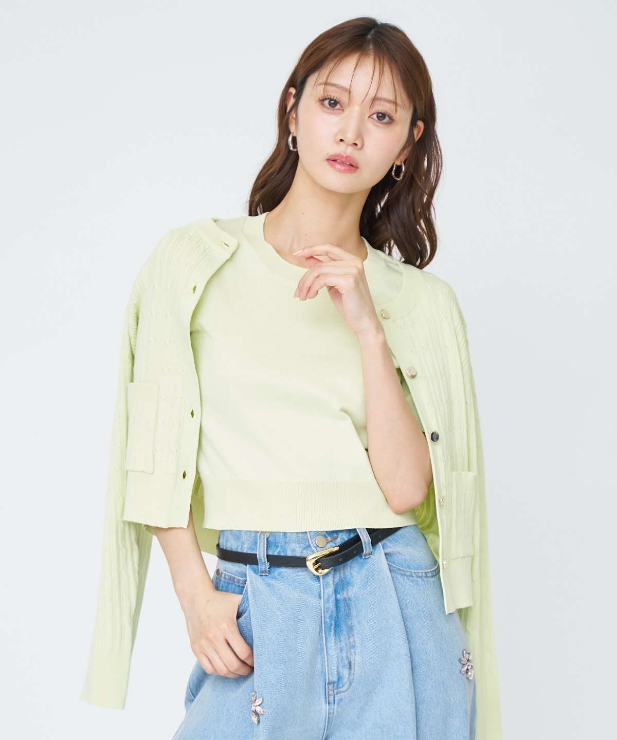 ケーブル編みカーディガンアンサンブル