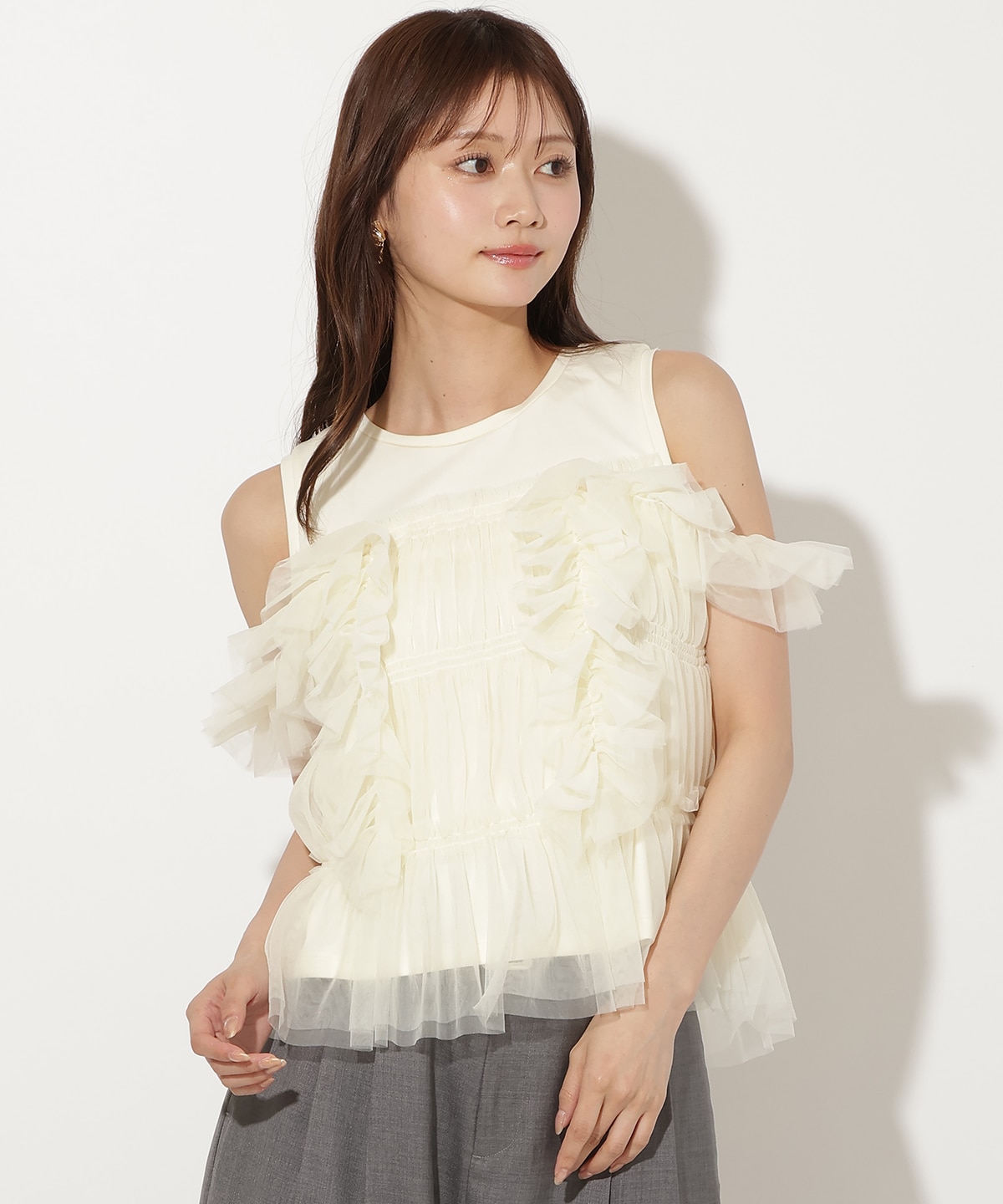 チュールレイヤードノースリーブＴシャツ