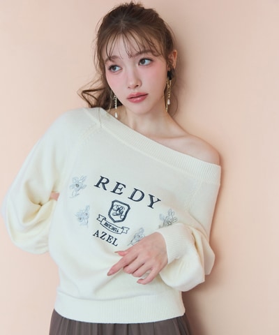 ビジューロゴエンブロイダリーニットプルオーバー