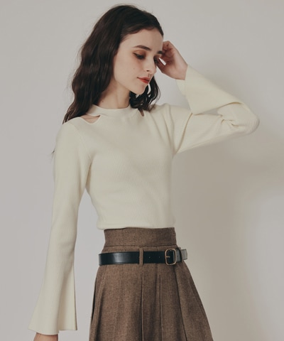 カットアウトリブニットトップス