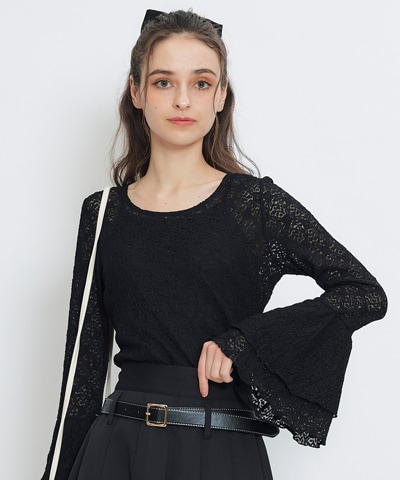 ボリュームスリーブシアーレースブラウス×ベーシックキャミソール