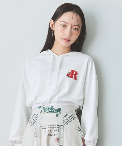 【2/13(金) 昼12時発売開始】Azelyハートショートパーカー