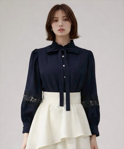 【2/20(Fri)発売】フリルスタンドネック袖レースブラウス