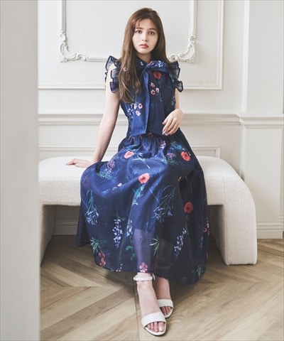 【3/13(Fri)予約開始】シアーボタニカルフラワーワンピース