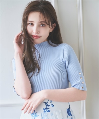 【3/19(Thu)発売】5分袖金ボタンリブニット