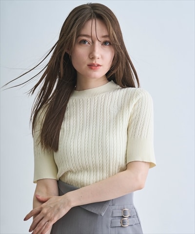 【4/10(Fri)発売】刺しゅう入りケーブニットプルオーバー