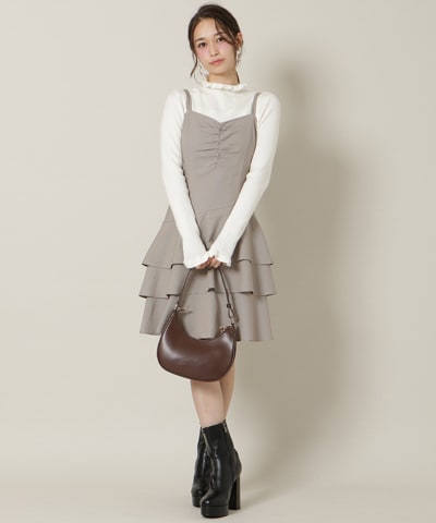 ダブルストラップアシンメトリーワンピース