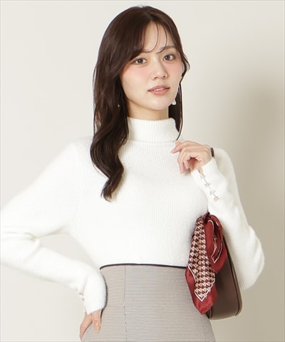 FOXライクヤーンタートルネックプルオーバー