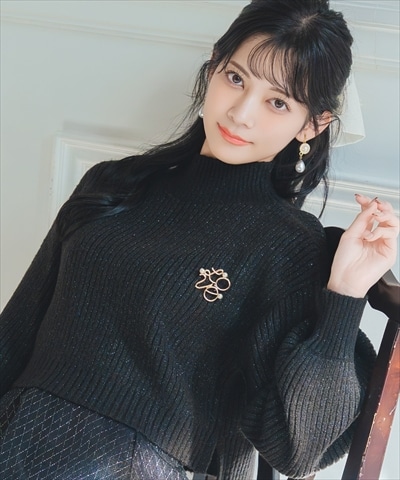 【12/5(fri)10時発売】ブローチ付きクロップドラメニット