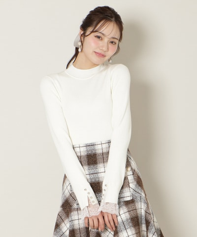 袖口レースハイネックリブニット