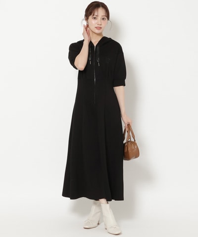 【8/7(fri)発売】フロントスリットパーカーワンピース