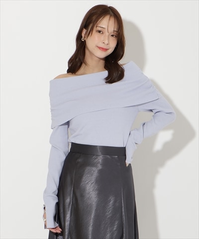 オフショルプルオーバー