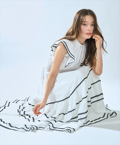 レーストリミングティアードワンピース