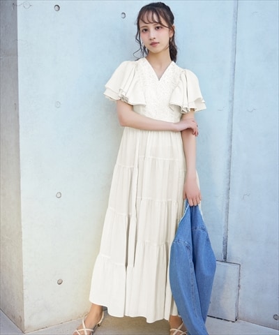【先行予約受付中】Vネック襟レースティアードワンピース
