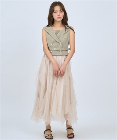 アシメチュールトレンチジャンスカ