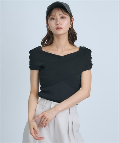 クロスネックオフショルニットプルオーバー