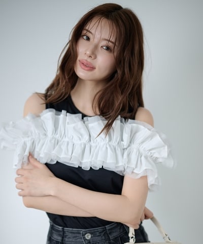 【8/7(金)20時発売】フリルギャザードッキングトップス