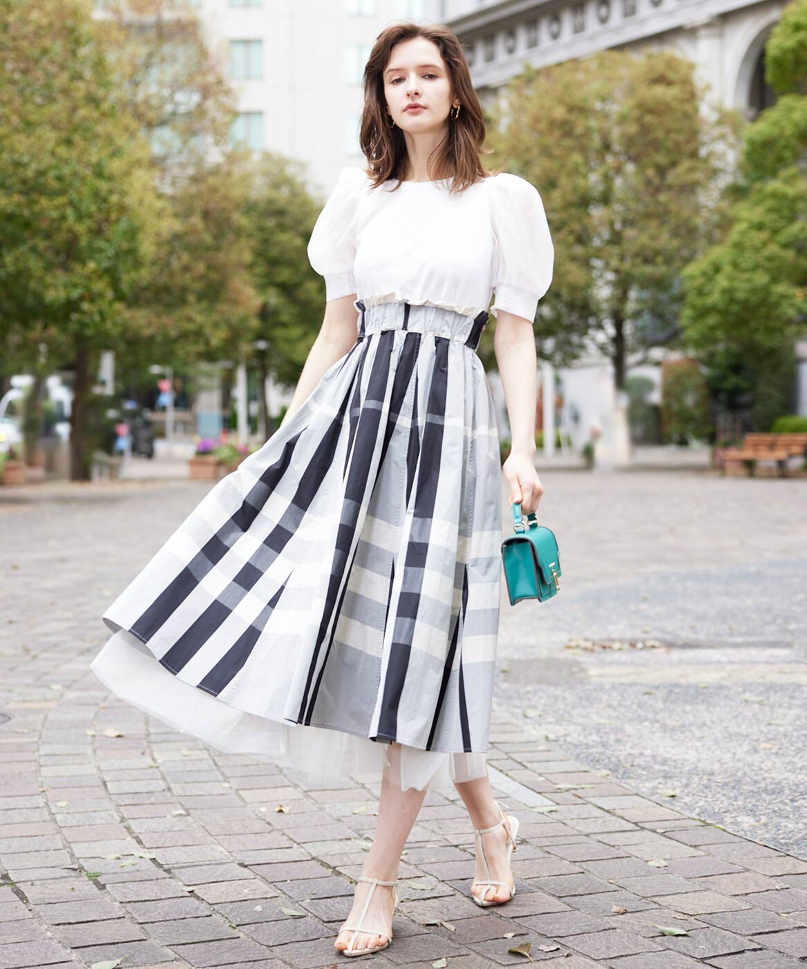 チェック＆チュールリバーシブルスカート
        